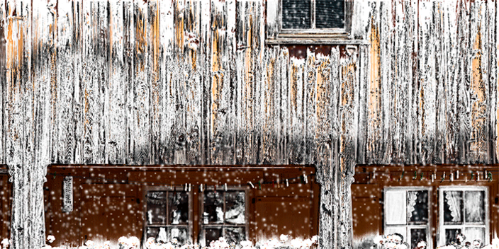 Verschneites Bauernhaus
