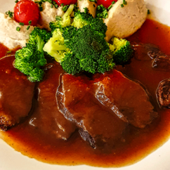 Ochsenbäckchen mit Selleriepüree (Wissingers im Schlechterbräu)